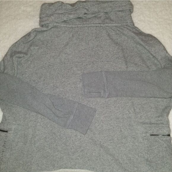 Calvin Klein Performance Cropped Cowl Neck Sweatshirt - Picture 7 of 9